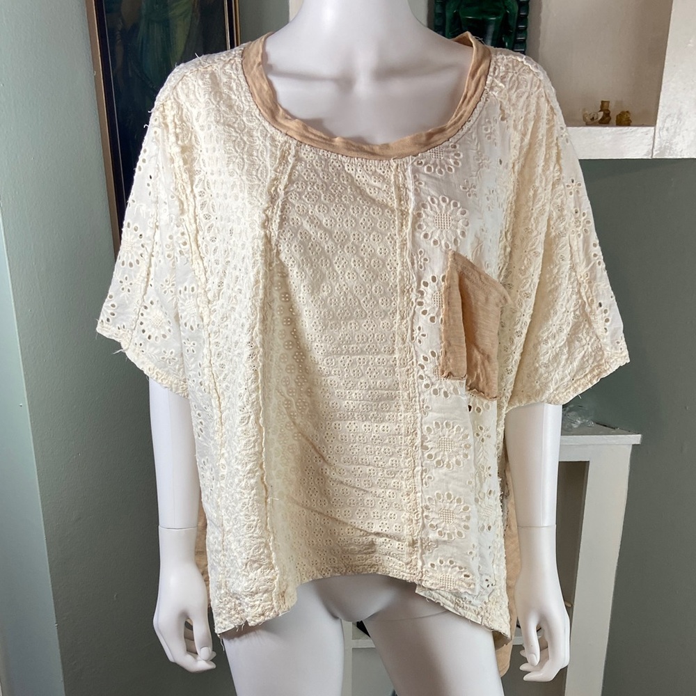NWOT Oli & Hali Cream Eyelet Blouse Shirt Top Tan Accents Oversized Draped Boho